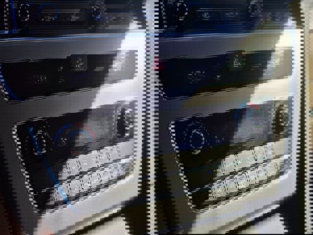 Used 2016 Hyundai Sonata SE image 35