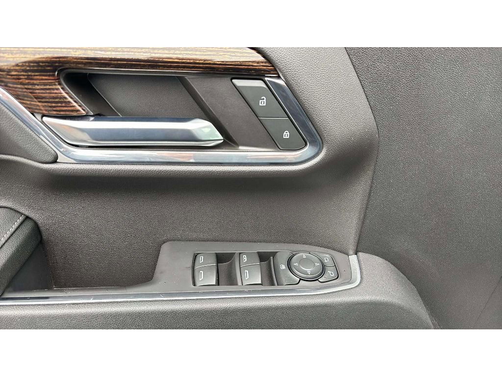 Used 2024 GMC Sierra 1500 Elevation image 18