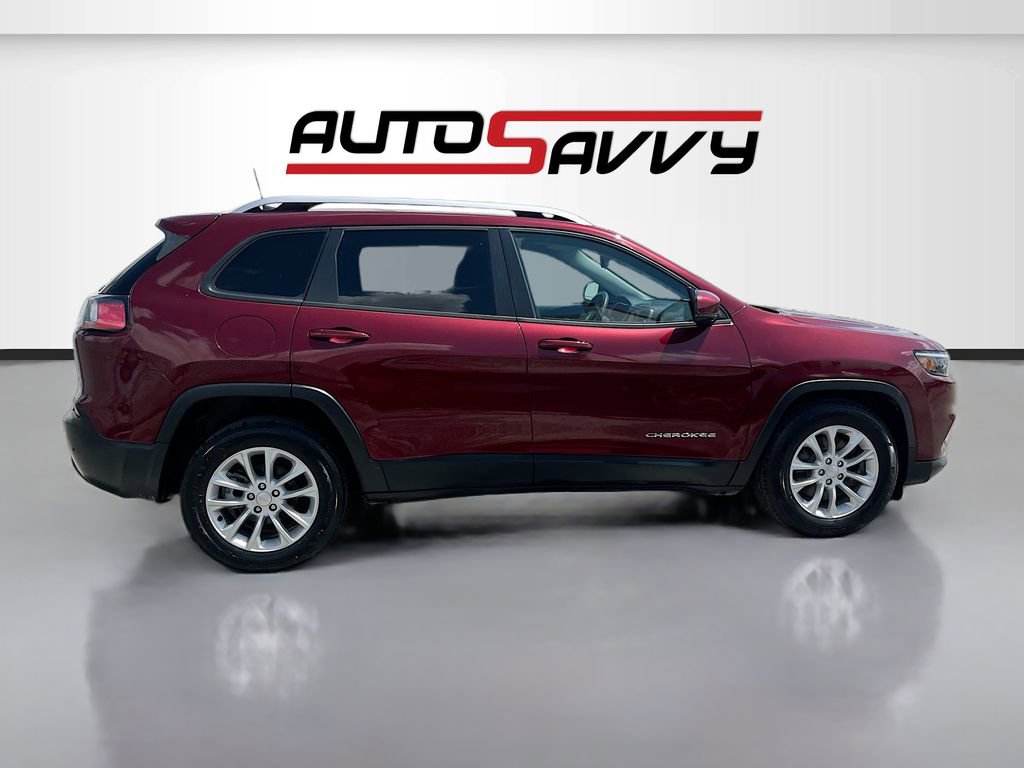 Used 2021 Jeep Cherokee Latitude FWD image 8