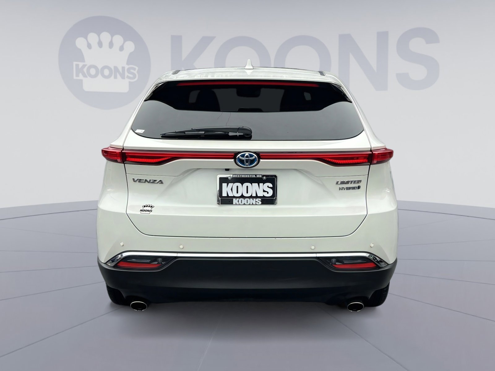 Used 2022 Toyota Venza Limited w/ Advanced Technology Package image 5