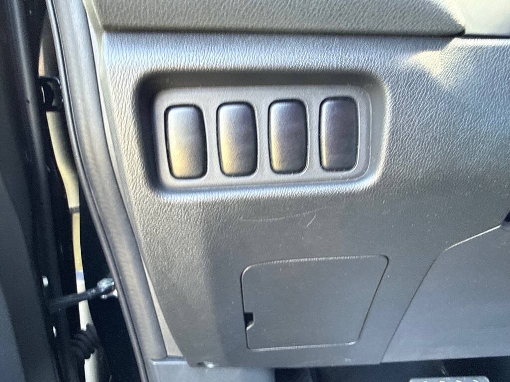 Used 2019 Mitsubishi Outlander Sport LE FWD image 12