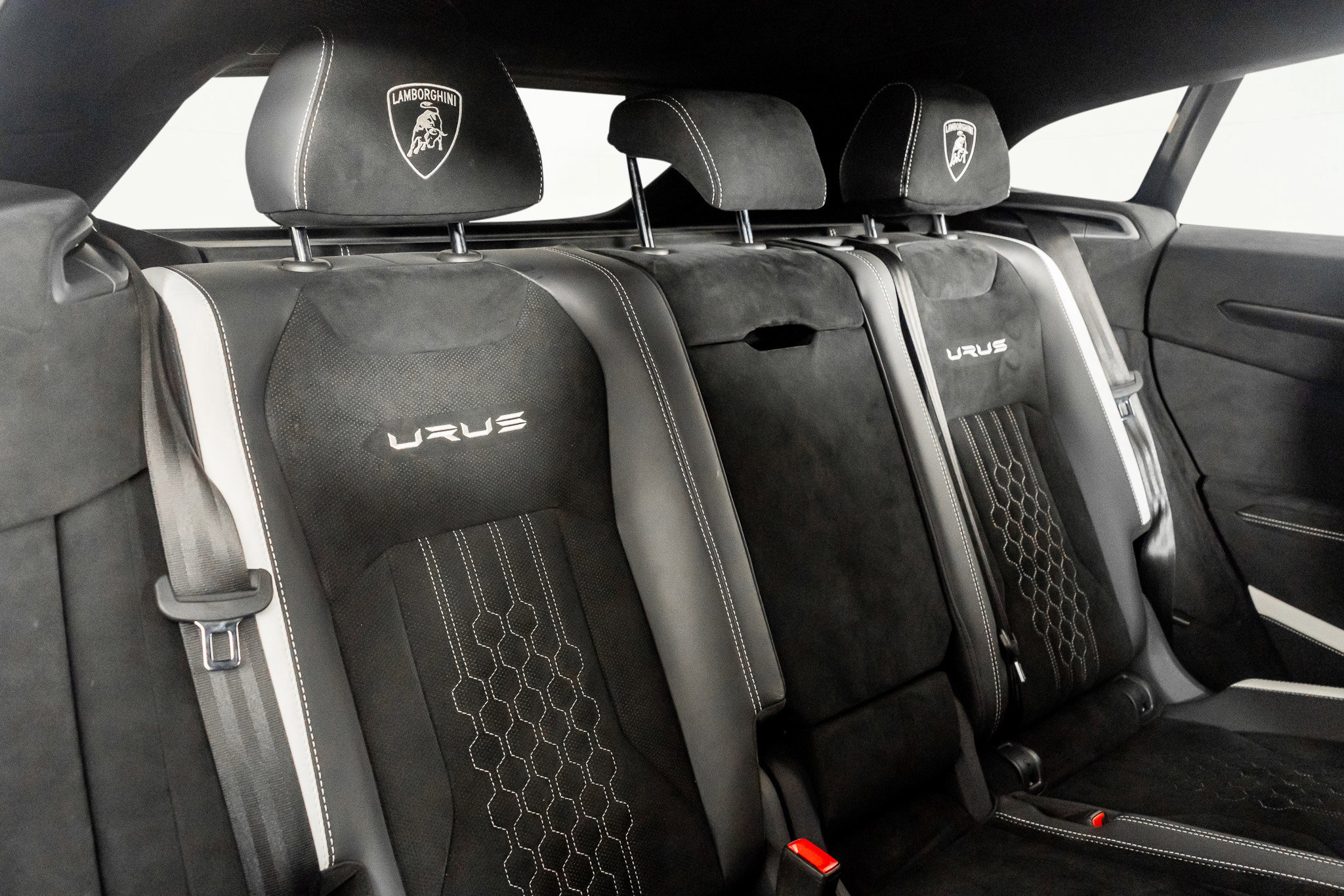 Used 2024 Lamborghini Urus Performante image 38