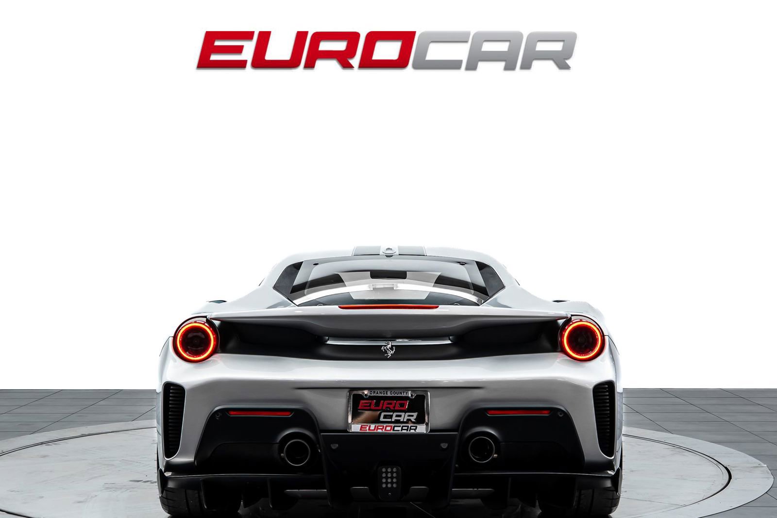 Used 2020 Ferrari 488 Pista *HUGE CARBON INTERIOR OPTIONS image 4