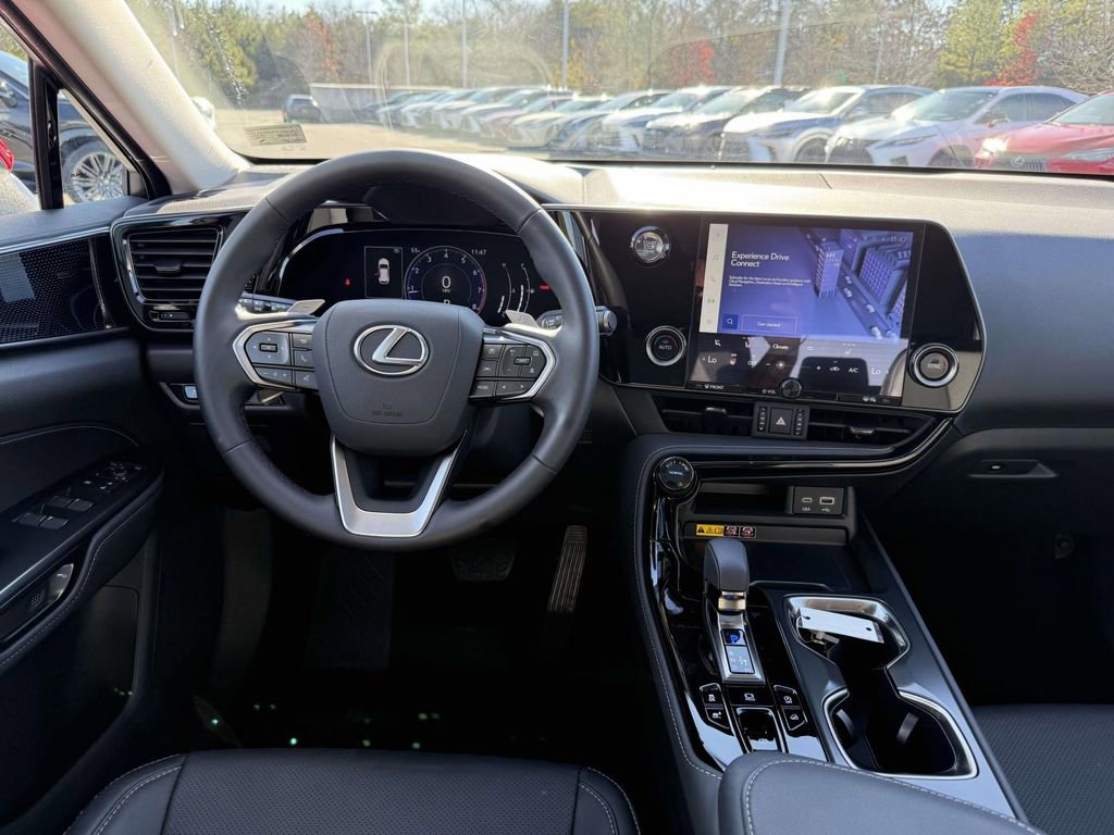 Used 2025 Lexus NX 350 AWD image 8