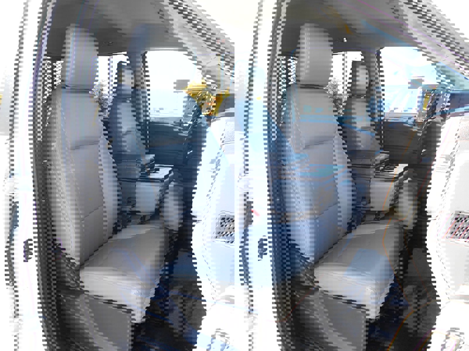 Used 2024 Ford F550 4x4 Crew Cab Super Duty image 16