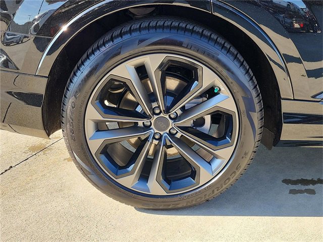 New 2026 Audi Q7 3.0T Premium Plus image 9