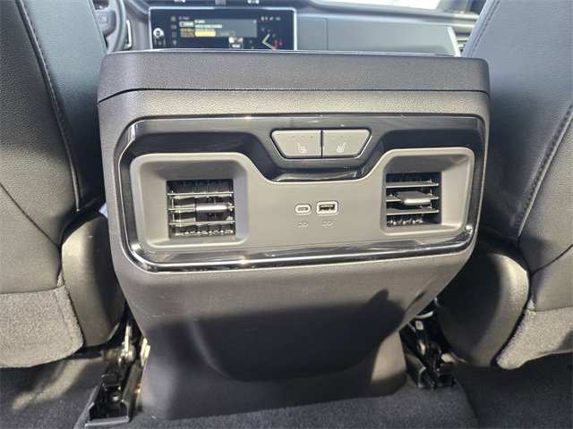 Used 2025 GMC Sierra 1500 AT4 image 12