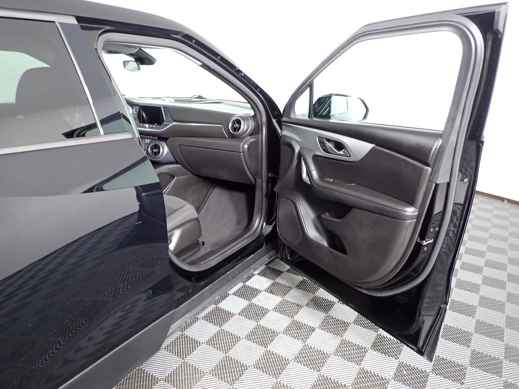 Used 2021 Chevrolet Blazer LT image 30