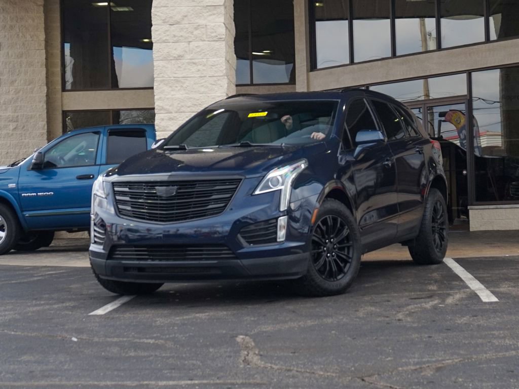 Used 2017 Cadillac XT5 FWD w/ LPO, Wheel Lock Package image 6