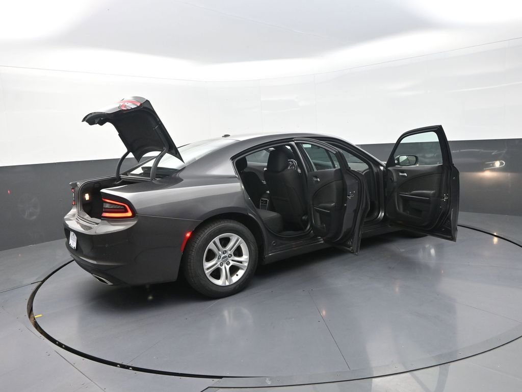 Used 2020 Dodge Charger SXT image 37