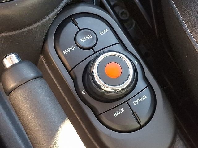 Used 2022 MINI Cooper S image 29