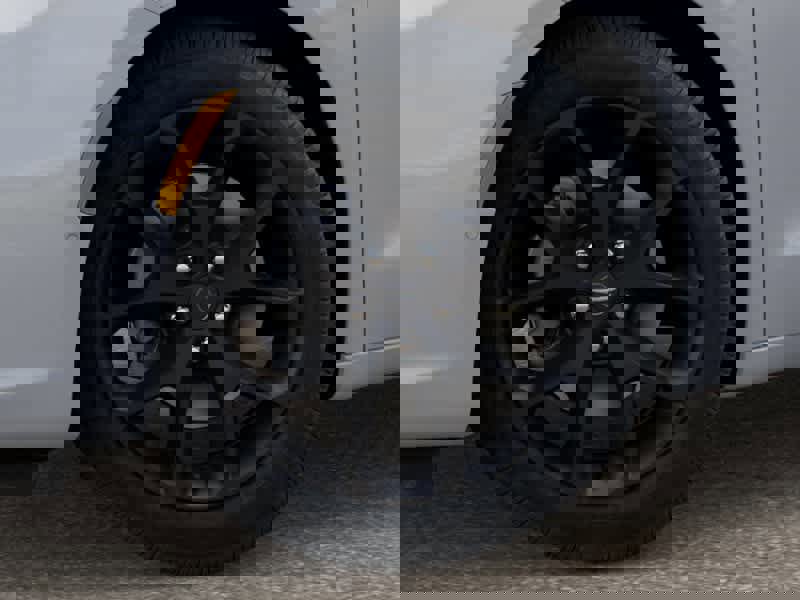 New 2026 Chrysler Pacifica Limited image 8