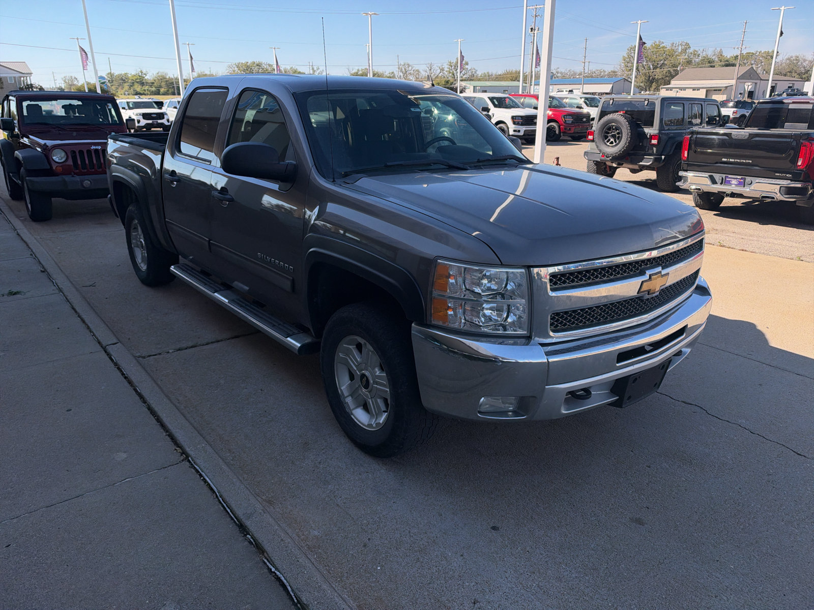 Used 2012 Chevrolet Silverado 1500 LT w/ All-Star Edition AWD/4WD image 4