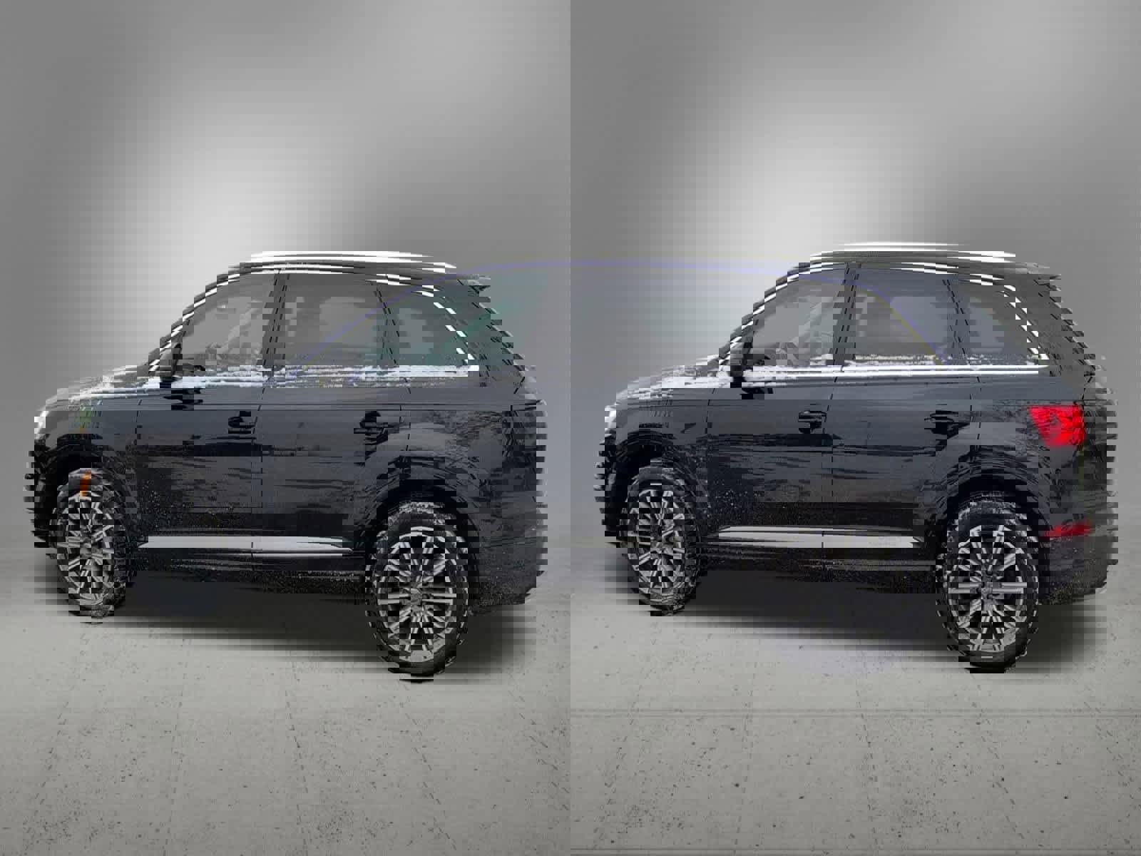 Used 2017 Audi Q7 3.0T Premium Plus image 3