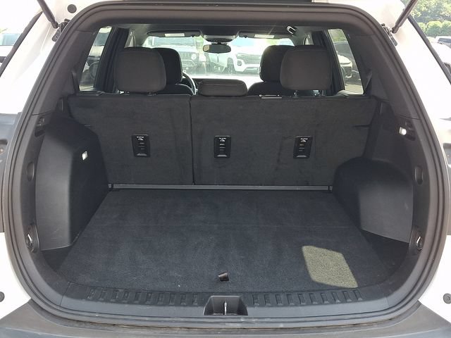 Used 2025 GMC Terrain Elevation AWD/4WD image 30
