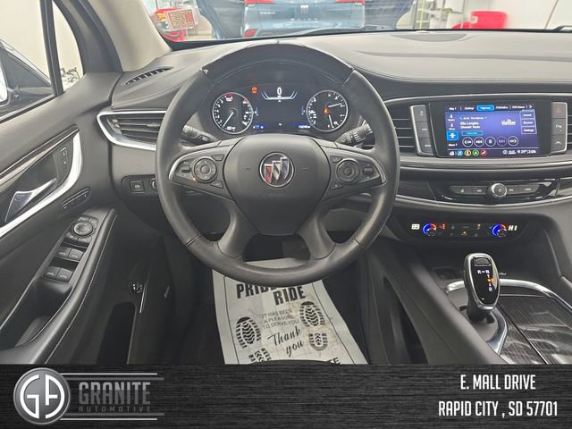 Used 2020 Buick Enclave Avenir w/ Avenir Technology Package image 13