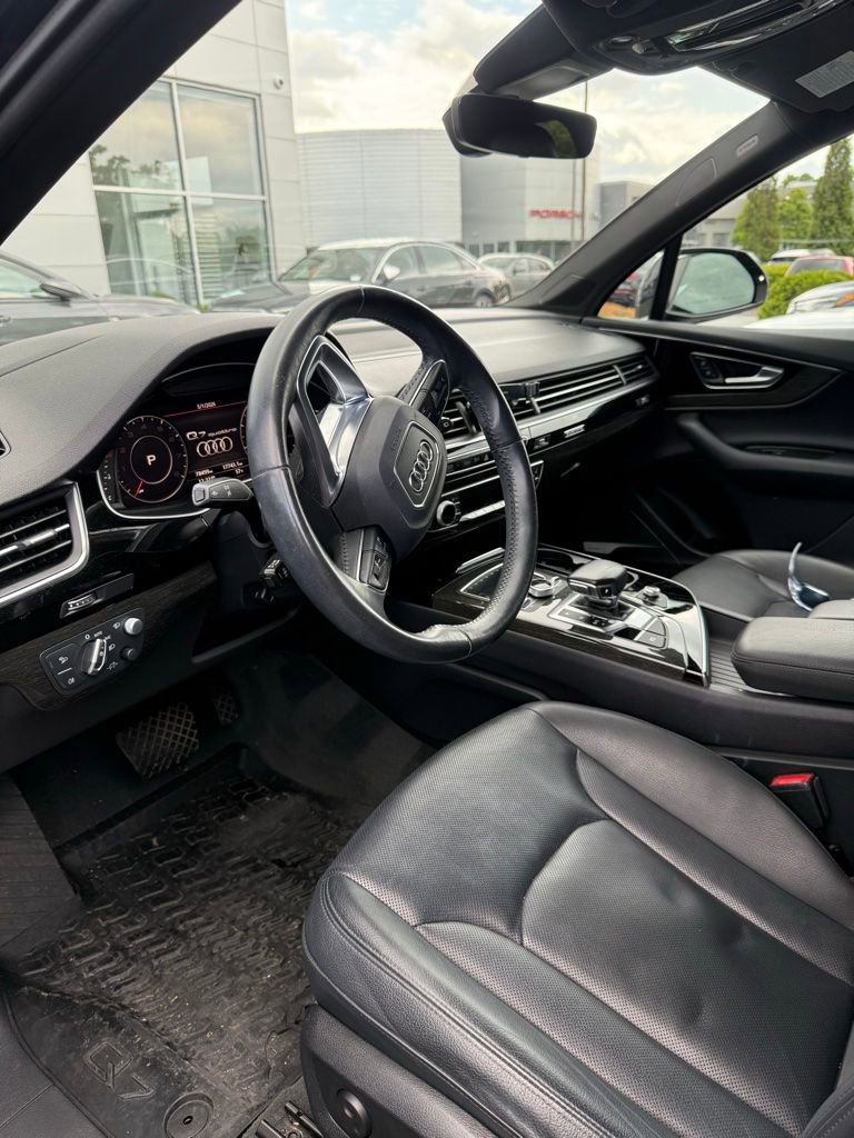 Used 2019 Audi Q7 3.0T Prestige w/ Prestige Package AWD/4WD image 9
