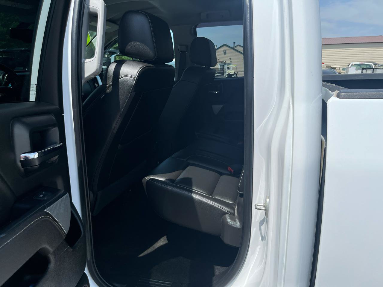 Used 2017 Chevrolet Silverado 2500 LTZ w/ Z71 Package, Off-Road AWD/4WD image 15