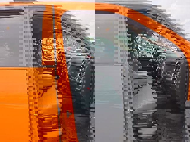 Used 2017 RAM 3500 Tradesman w/ Chrome Appearance Group image 14