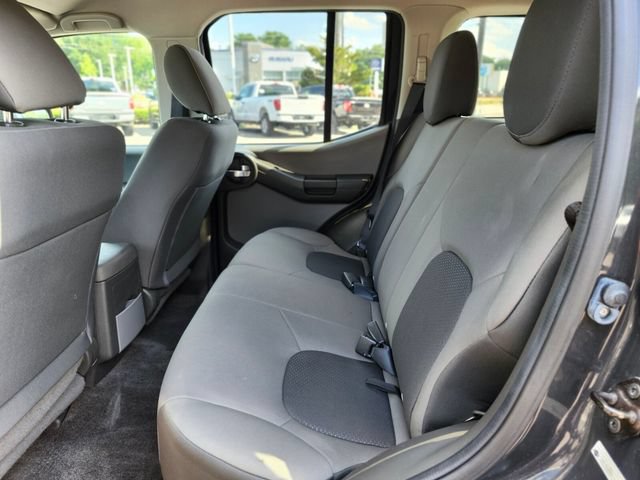 Used 2015 Nissan Xterra S w/ Value Package AWD/4WD image 16