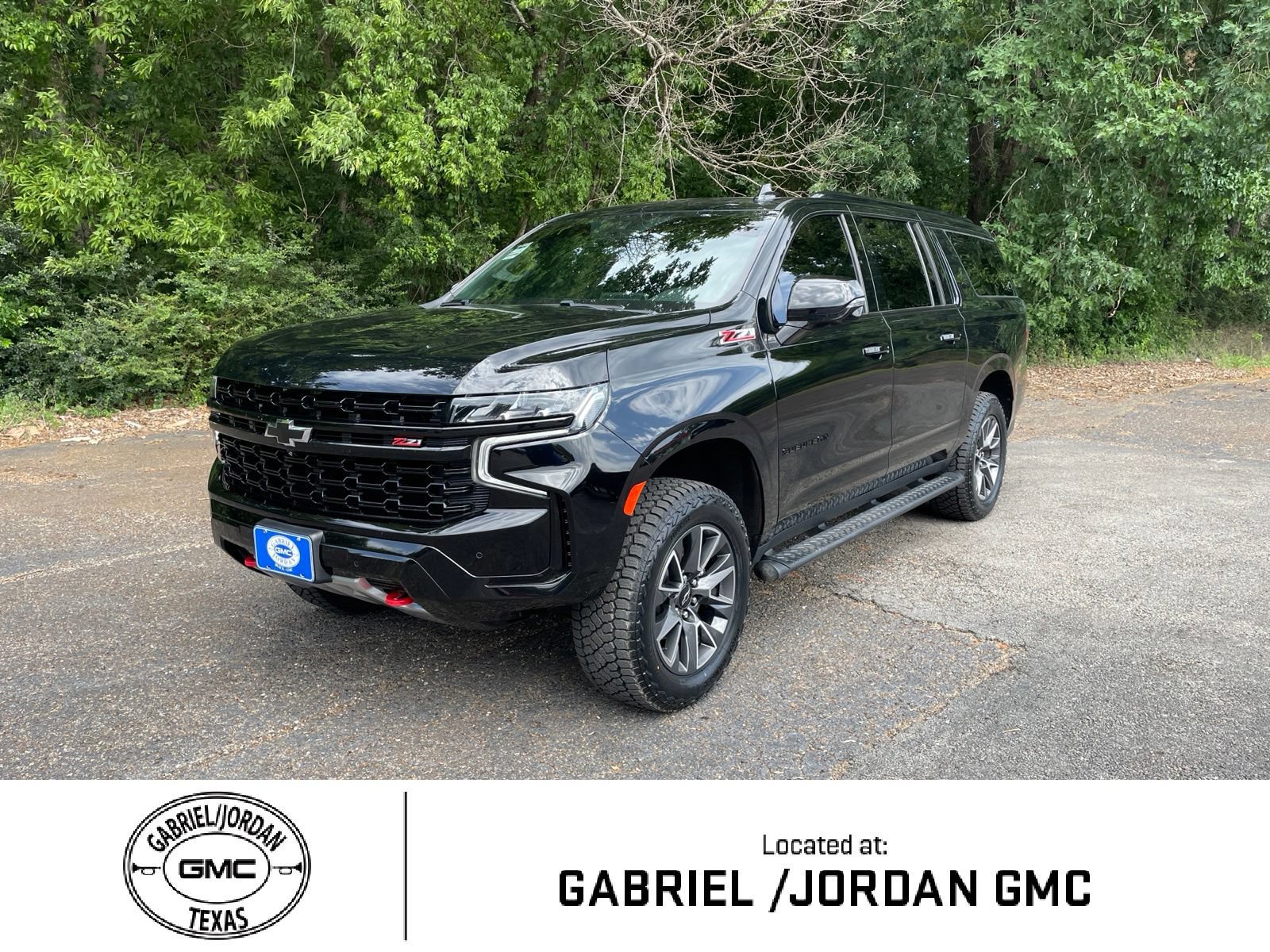 Used 2024 Chevrolet Suburban Z71 w/ Luxury Package AWD/4WD image 1