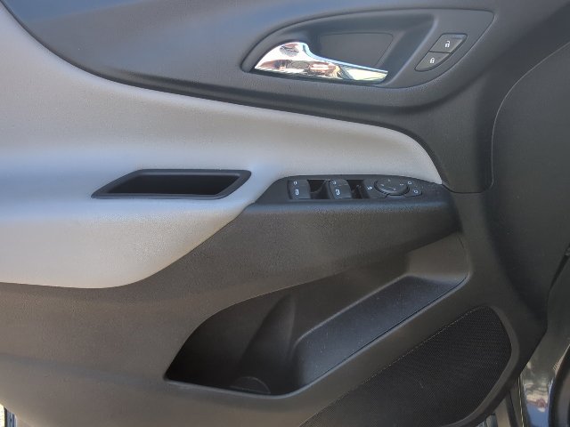 Used 2019 Chevrolet Equinox LS w/ LS Convenience Package AWD/4WD image 12