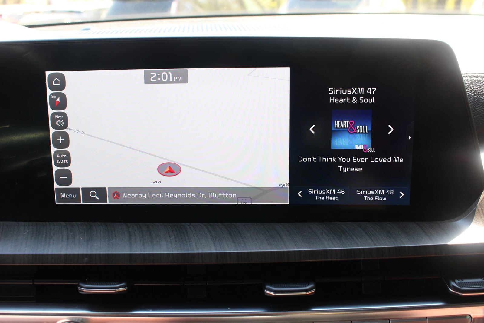 Certified 2024 Kia Telluride SX Prestige w/ Towing Package image 30