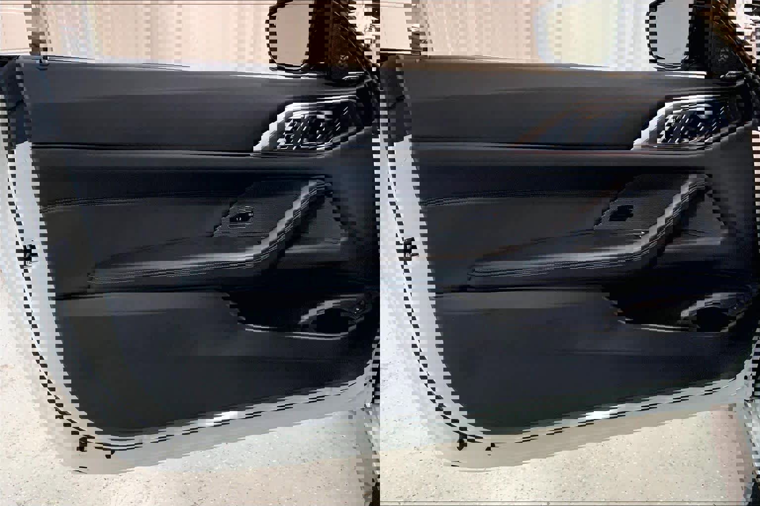 Used 2024 BMW M4 xDrive Competition w/ Executive Package image 21