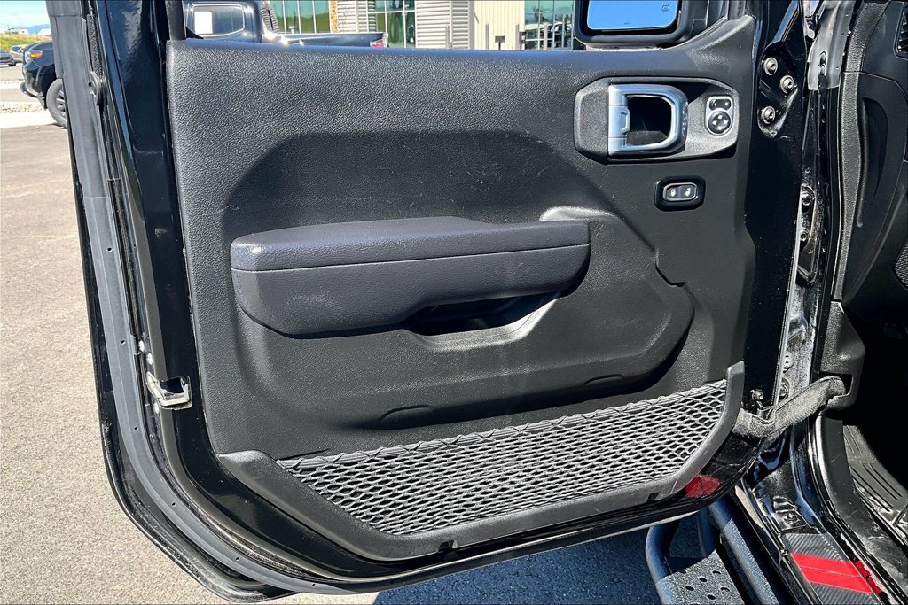 Used 2024 Jeep Wrangler Unlimited Rubicon AWD/4WD image 23