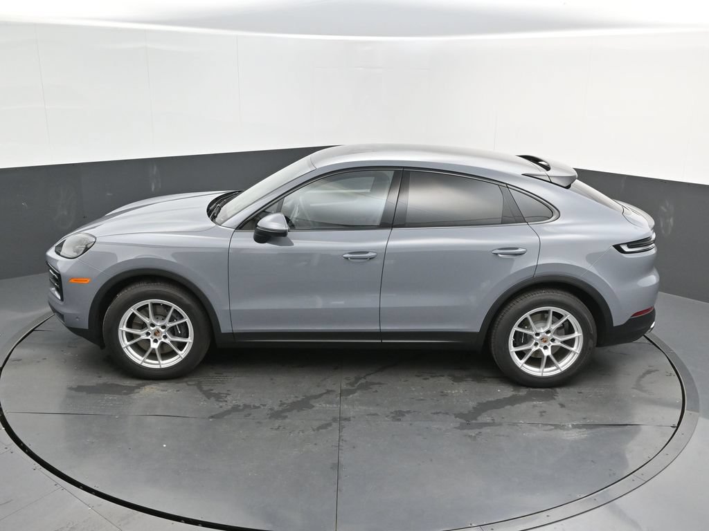 Certified 2026 Porsche Cayenne Coupe AWD/4WD image 24