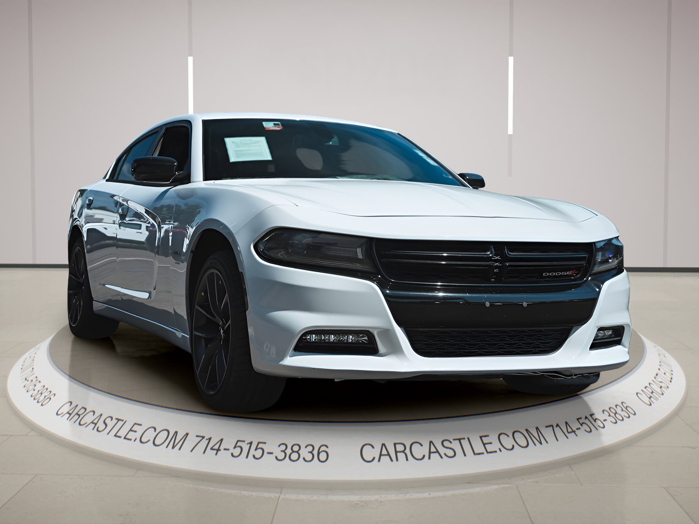 Used 2018 Dodge Charger R/T RWD image 7
