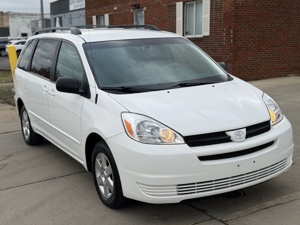 Used 2005 Toyota Sienna LE image 4