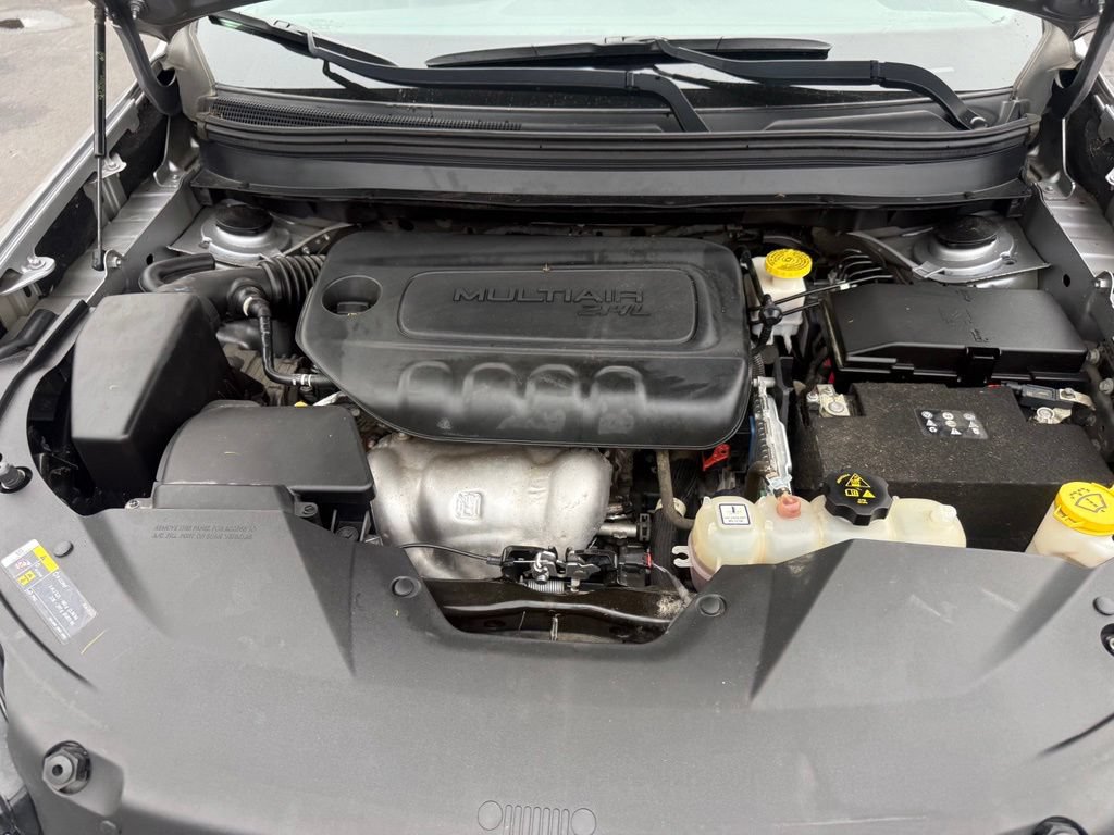 Used 2021 Jeep Cherokee Latitude Plus AWD/4WD image 57