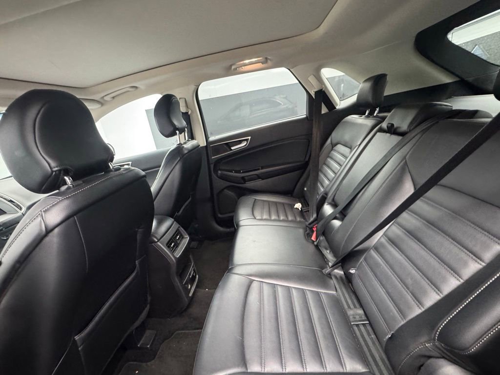 Used 2017 Ford Edge SEL w/ Equipment Group 201A image 10