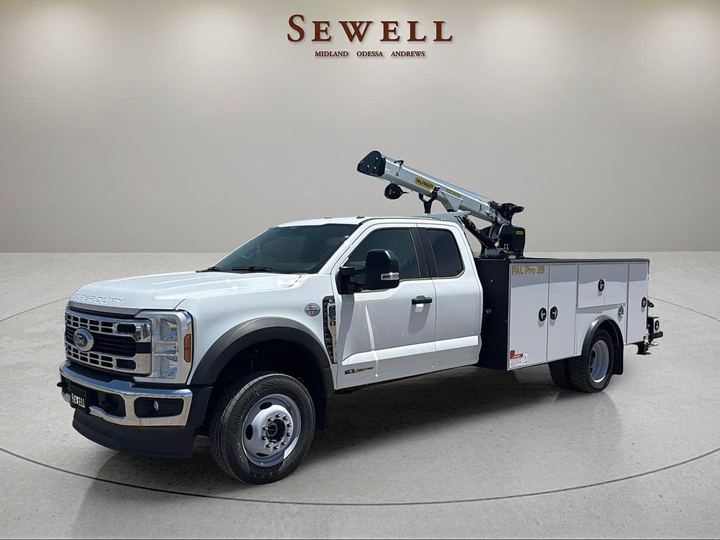 New 2024 Ford F550 4x4 SuperCab Super Duty image 1