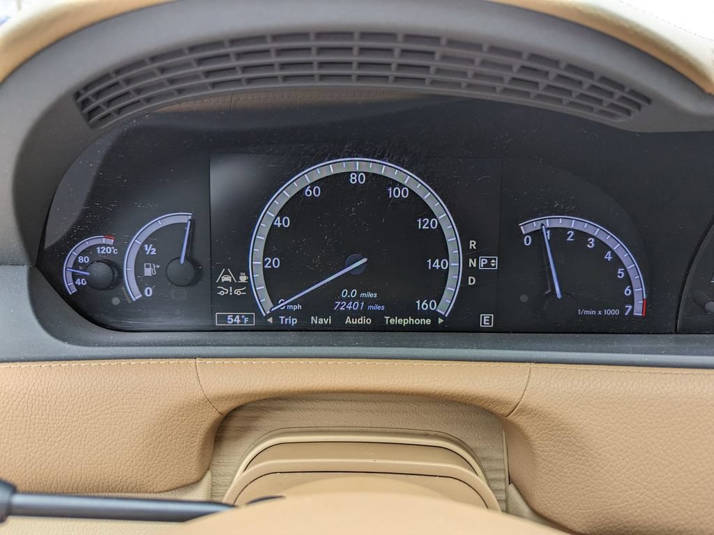 Used 2013 Mercedes-Benz CL 550 4MATIC image 19