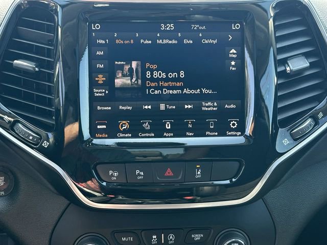 Used 2021 Jeep Cherokee Limited w/ Elite Package AWD/4WD image 13