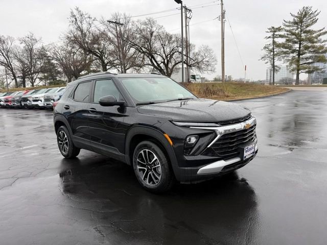 Used 2025 Chevrolet TrailBlazer LT image 8