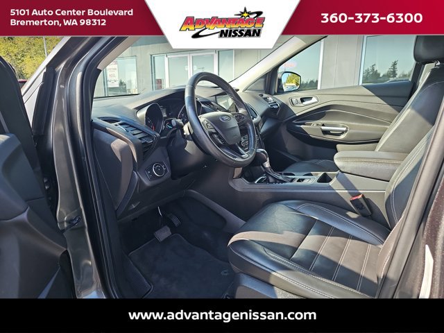 Used 2017 Ford Escape Titanium image 20