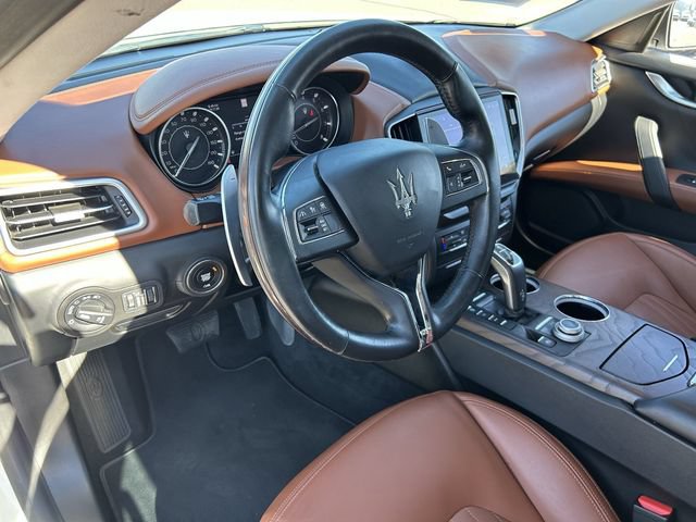 Used 2021 Maserati Ghibli S GranLusso RWD image 20