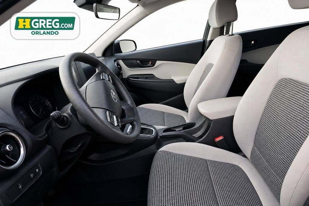 Used 2022 Hyundai Kona SE w/ Cargo Package FWD image 10