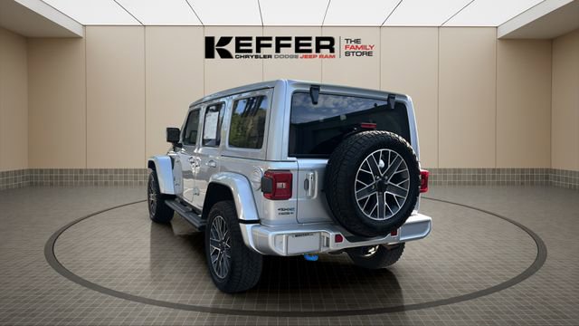 Used 2024 Jeep Wrangler High Altitude image 3