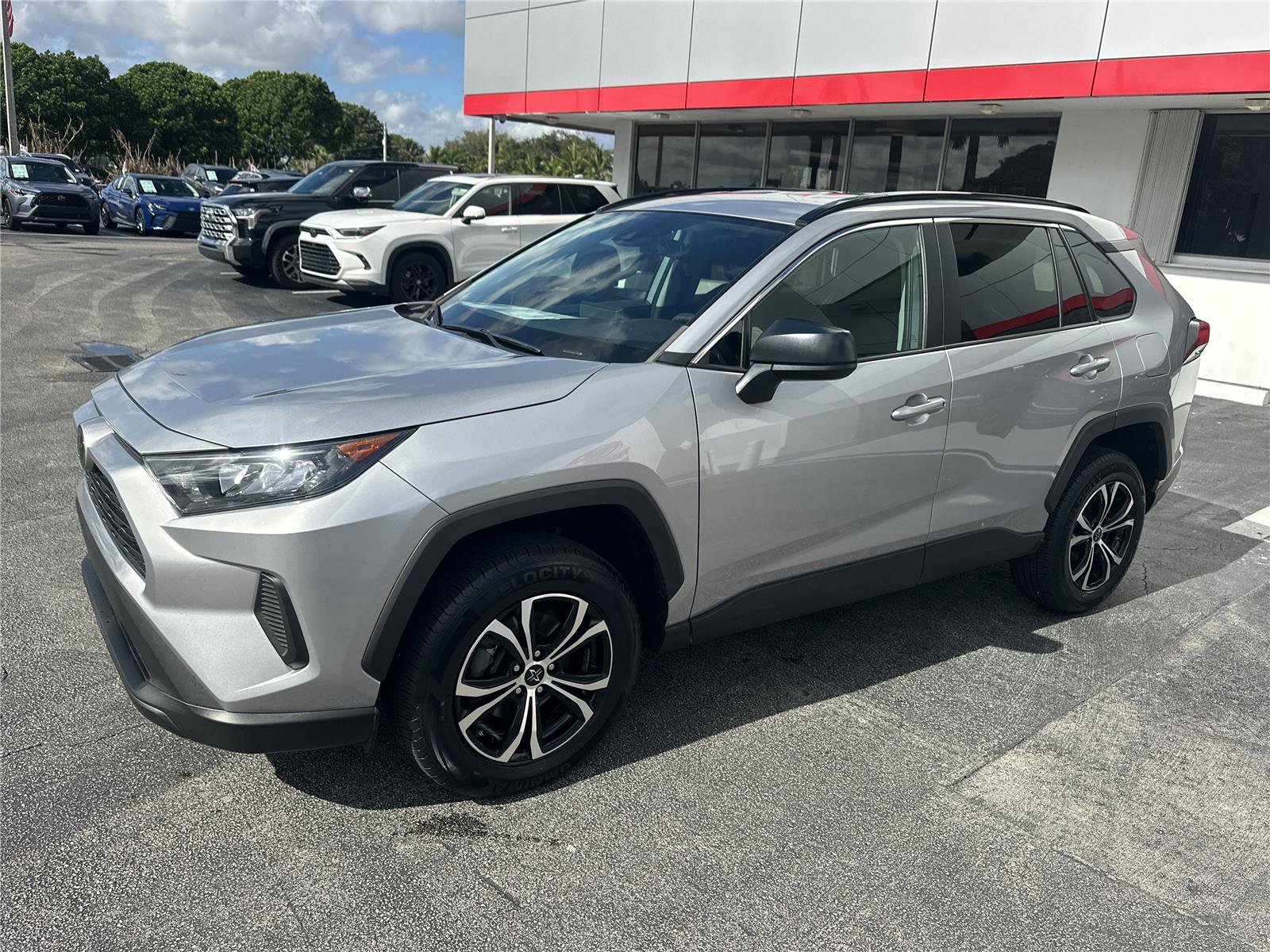 Used 2021 Toyota RAV4 LE