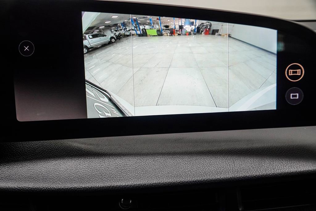 Used 2024 Lucid Air Touring image 29