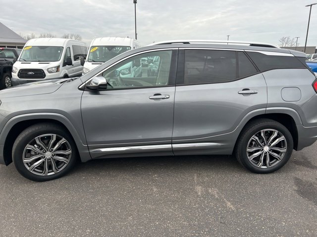Used 2019 GMC Terrain Denali w/ Advanced Safety Package image 4
