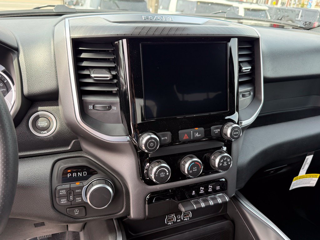 New 2026 RAM 1500 Big Horn AWD/4WD image 20