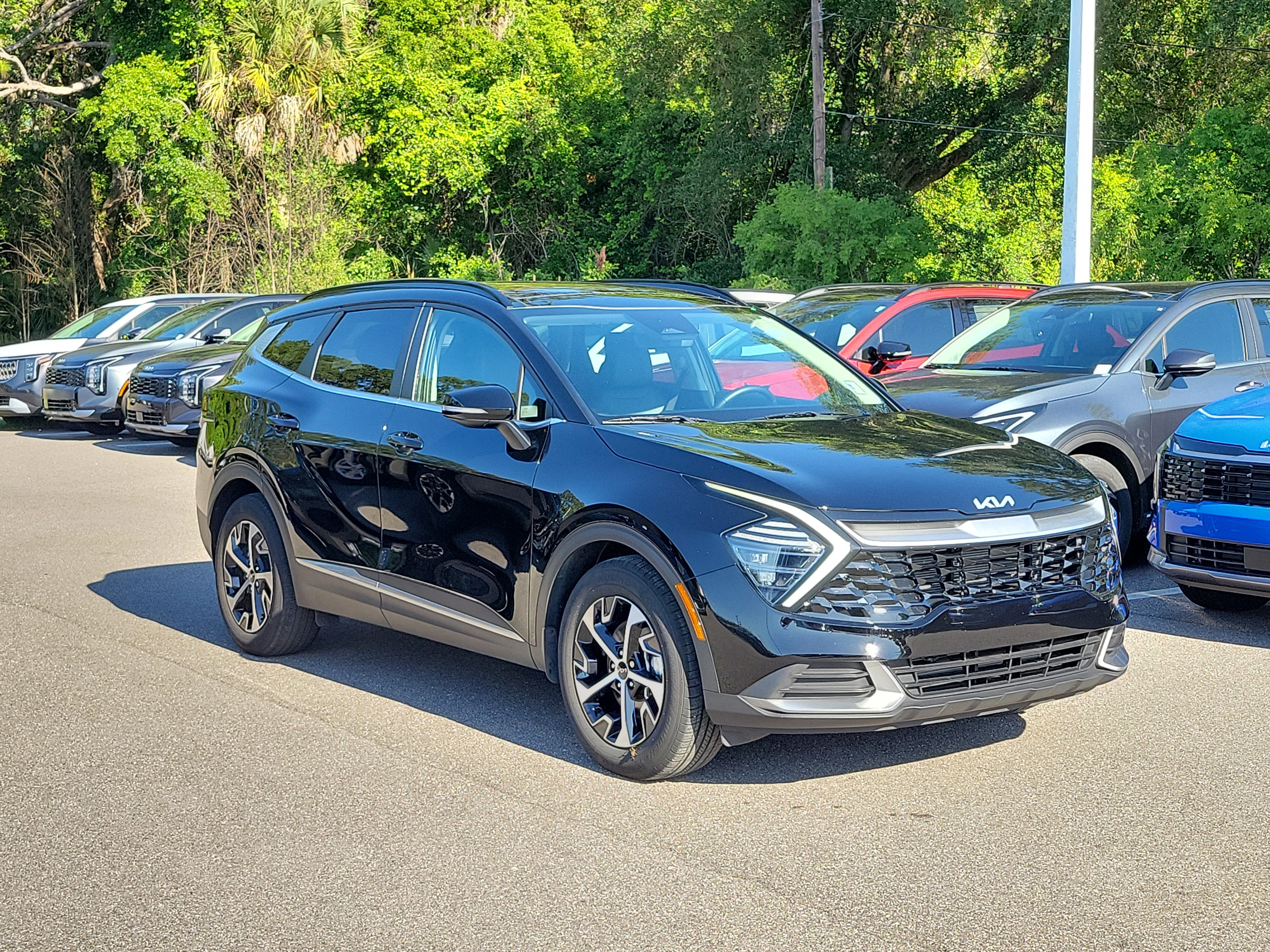 Certified 2025 Kia Sportage EX w/ Premium Package FWD image 41