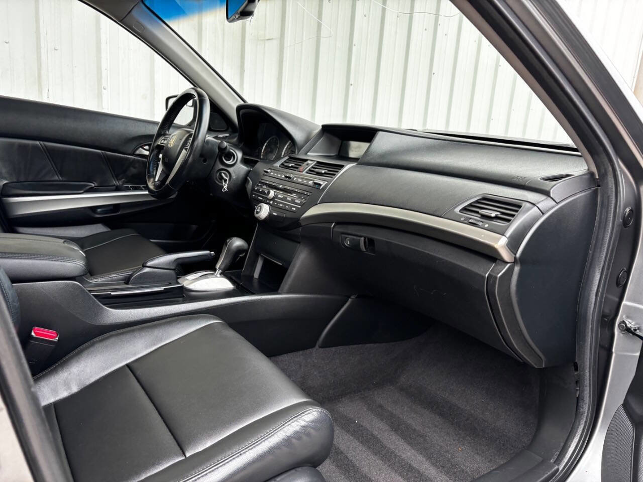 Used 2008 Honda Accord EX-L image 34