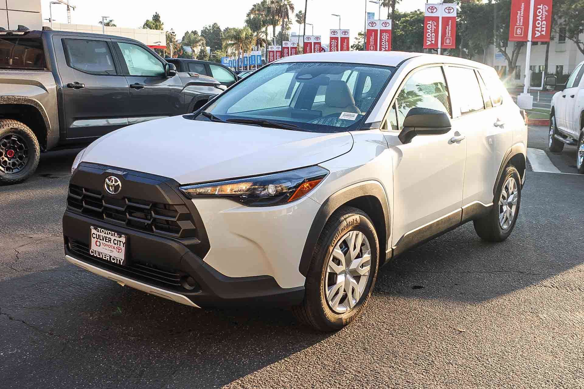 New 2026 Toyota Corolla Cross L image 3