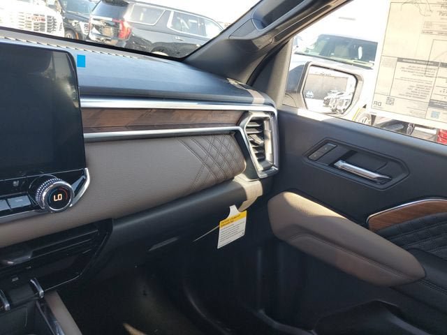 New 2026 GMC Canyon Denali AWD/4WD image 26